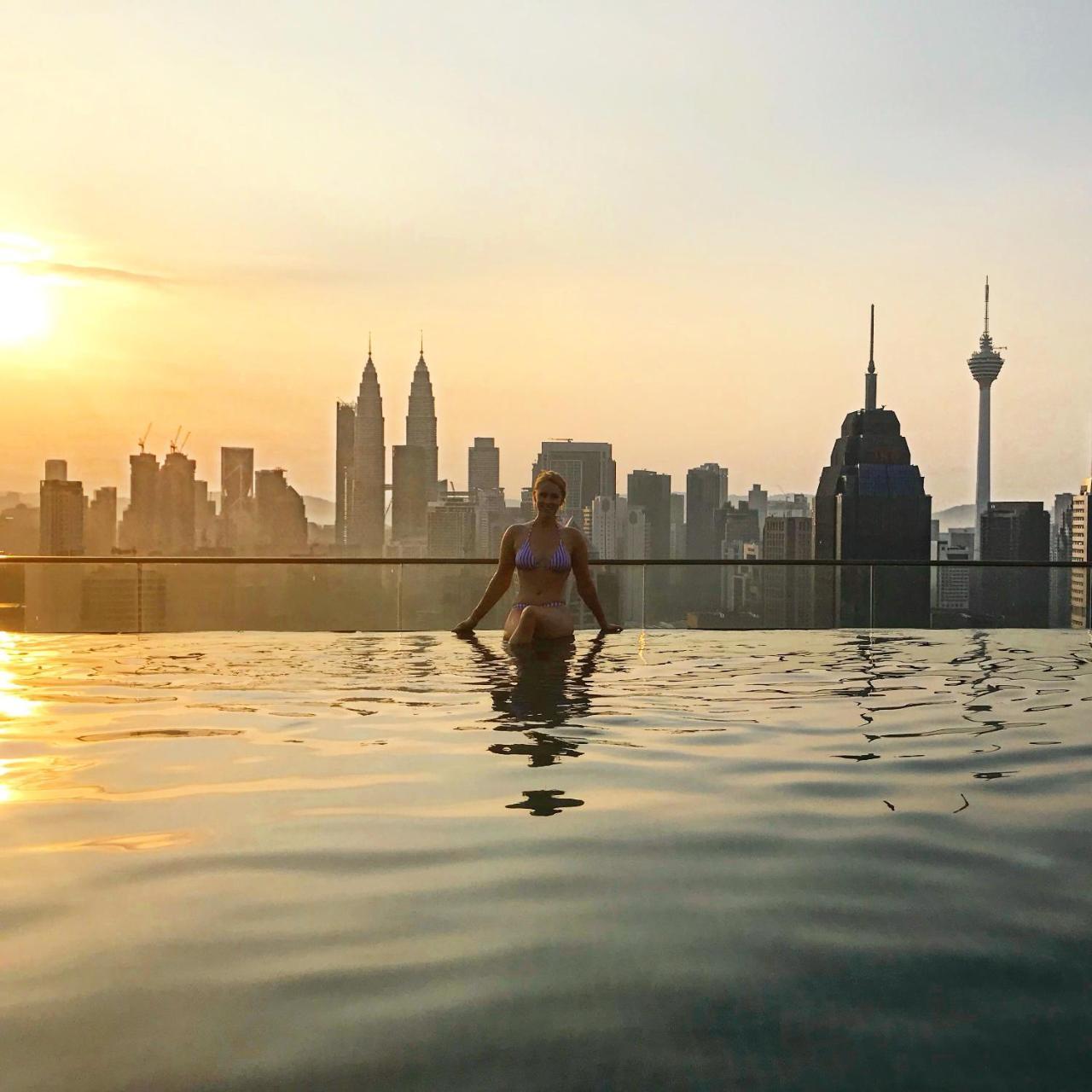 Tuxedo Kl -No.1 Rooftop Pool W Skyscraper Views Kuala Lumpur Exterior foto