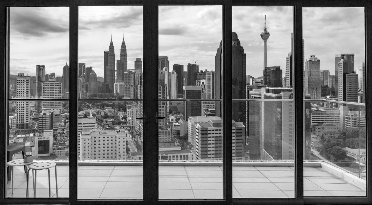 Tuxedo Kl -No.1 Rooftop Pool W Skyscraper Views Kuala Lumpur Exterior foto