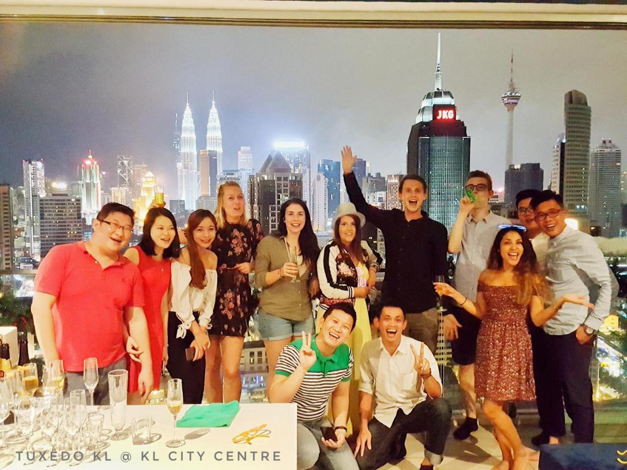 Tuxedo Kl -No.1 Rooftop Pool W Skyscraper Views Kuala Lumpur Exterior foto