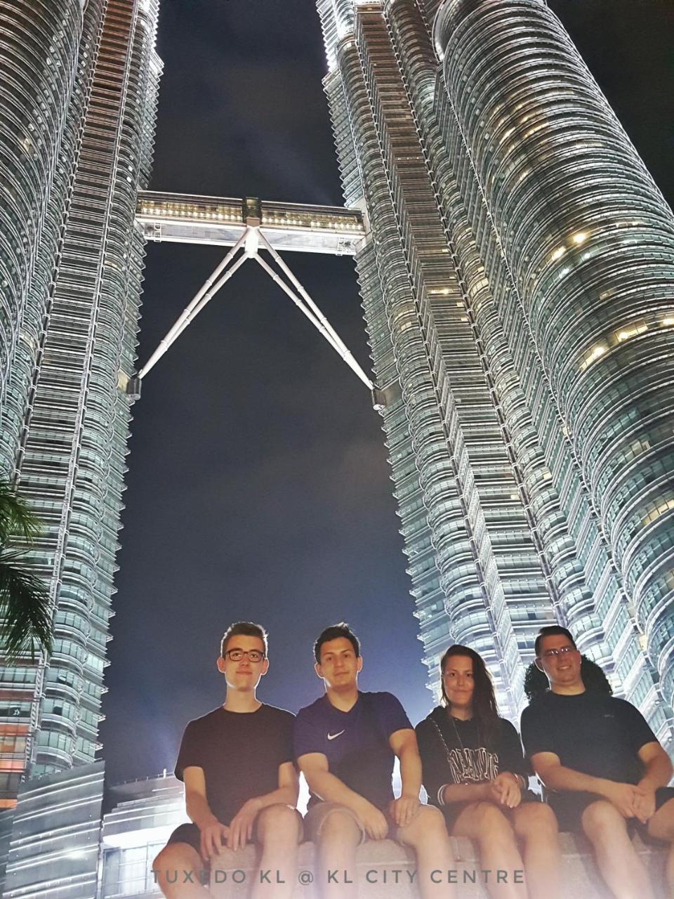 Tuxedo Kl -No.1 Rooftop Pool W Skyscraper Views Kuala Lumpur Exterior foto