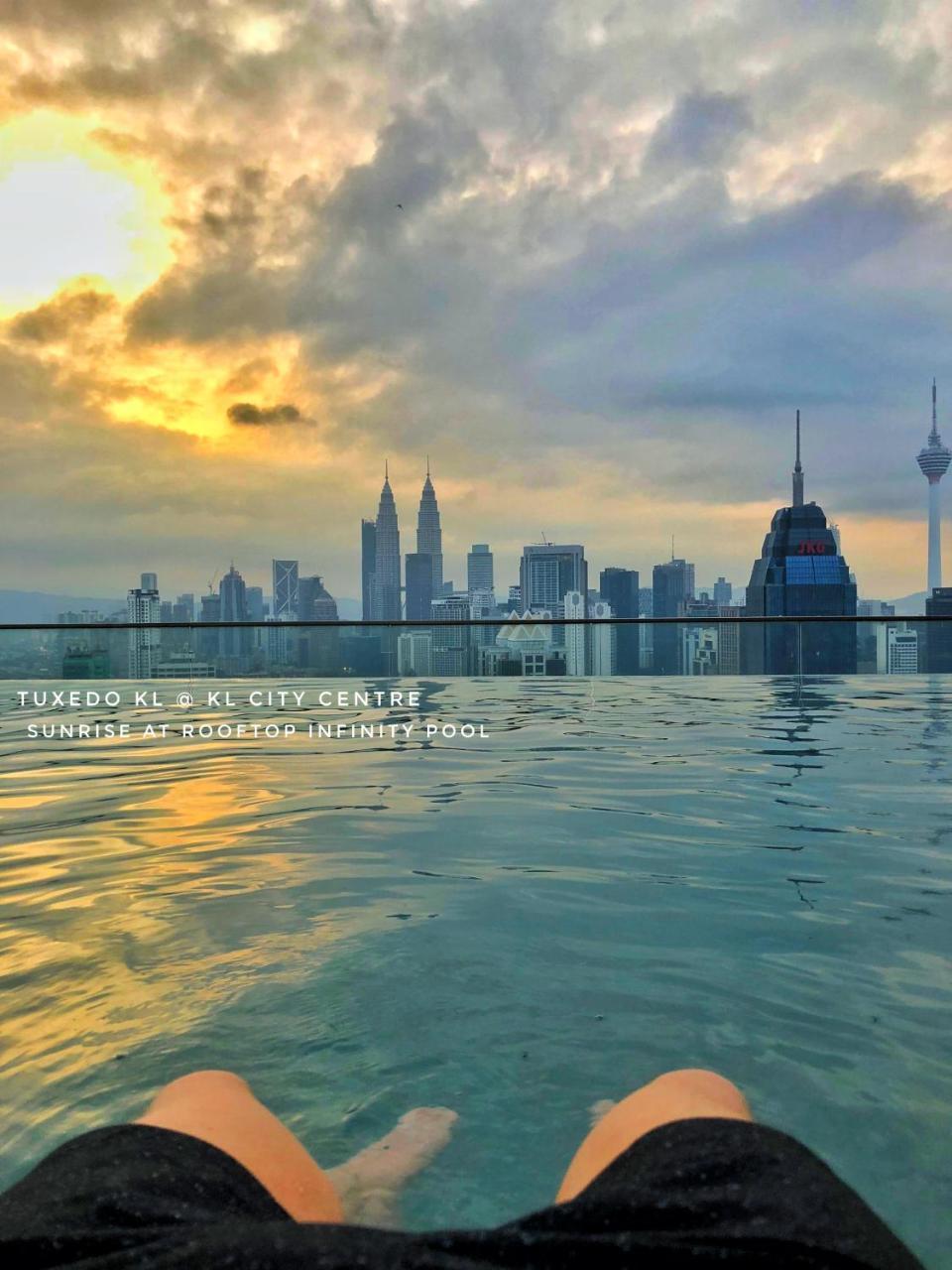 Tuxedo Kl -No.1 Rooftop Pool W Skyscraper Views Kuala Lumpur Exterior foto